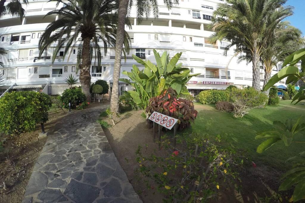 Studio Apartment La Lajilla Located At Beachfront Arguineguin Ngoại thất bức ảnh