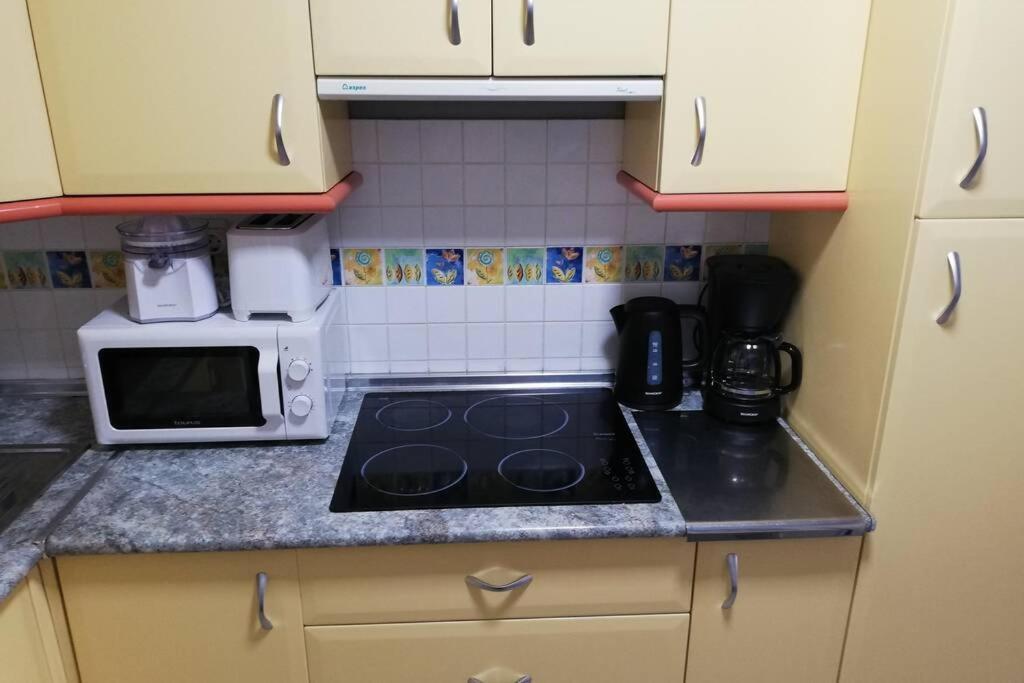 Studio Apartment La Lajilla Located At Beachfront Arguineguin Ngoại thất bức ảnh