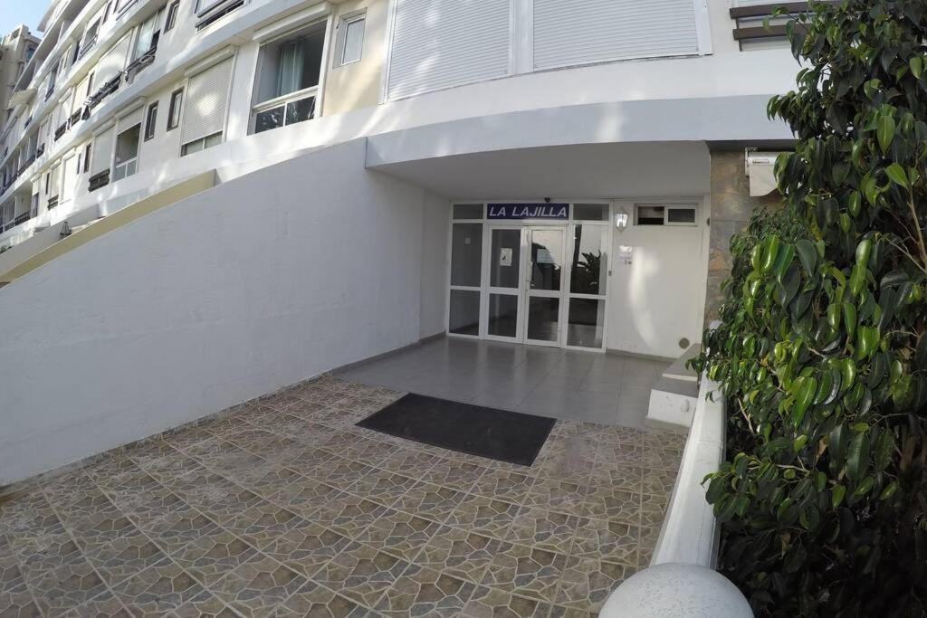 Studio Apartment La Lajilla Located At Beachfront Arguineguin Ngoại thất bức ảnh